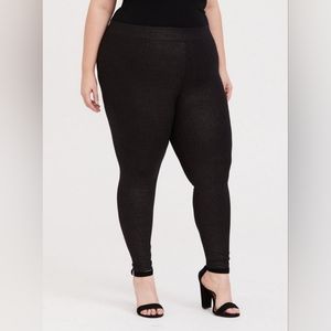 Size 6 gold shimmer leggings from torrid